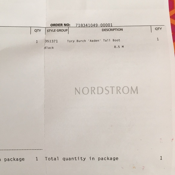 Tory Burch - Picture 5 of 5